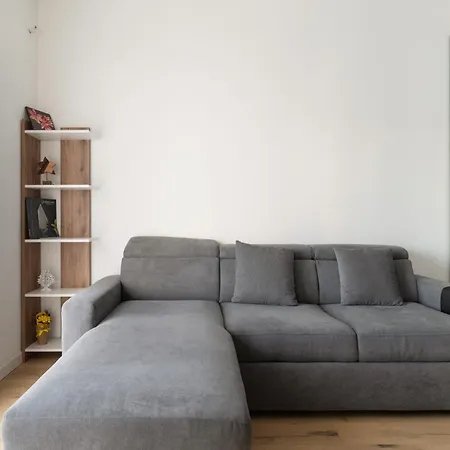 Guesthost - Cascina Merlata Lovely Nest Apartment *