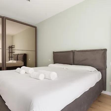 Guesthost - Cascina Merlata Lovely Nest Apartment *